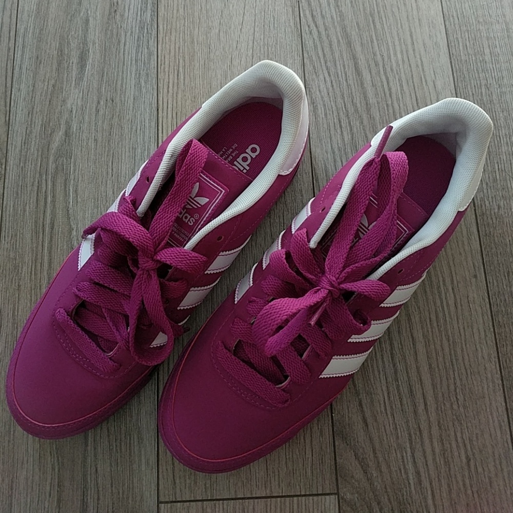 Adidas Orion 2, women's size 8. Magenta/purple.
